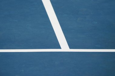 Yaz Gününde Tenis Sahasının Ayrıntıları