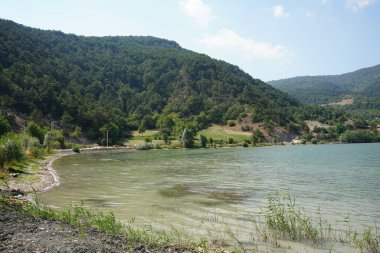 Goynuk Kasabası 'ndaki Cubuk Gölü, Bolu Şehri, Türkiye
