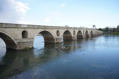 Meric Nehri üzerindeki Meric Köprüsü, Edirne Şehri, Türkiye