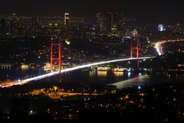 İstanbul 'da Boğaziçi Köprüsü, Türkiye