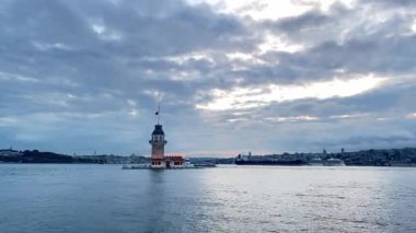 İstanbul Boğazı 'ndaki Bakireler Kulesi, İstanbul Kenti, Türkiye