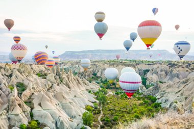 Kapadokya 'da Sıcak Hava Balonu, Nevsehir Şehri, Türkiye