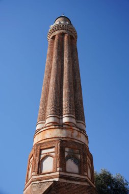 Türkiye 'nin Antalya şehrindeki Yivliminare Camii
