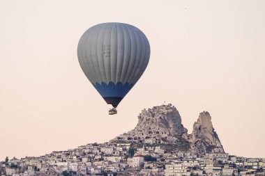 Kapadokya 'da Sıcak Hava Balonu, Nevsehir Şehri, Türkiye