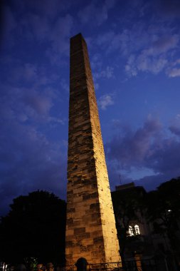 İstanbul 'da Obelisk Duvarı, Türkiye