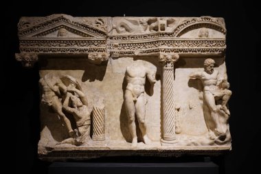 ANTALYA, TURKIYE - 23 Mart 2025: Antalya Arkeoloji Müzesinde lahit