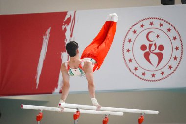 ANTALYA, TURKIYE - 23 Mart 2025: Bilal BellaOUI FIG Artistik Jimnastik Aletleri Dünya Kupası 2025, Antalya