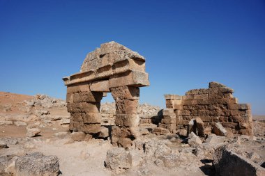 Şanlıurfa Şehri, Türkiye 'deki Suayip antik kentinin kalıntıları