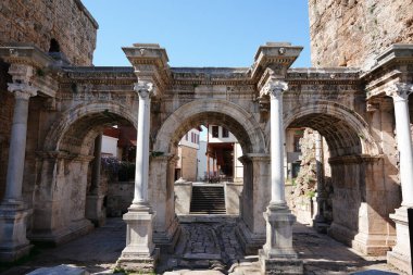 Antalya 'daki Hadrian Kapısı, Türkiye