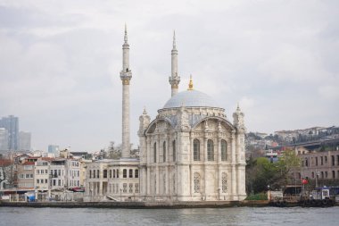 İstanbul 'da Buyuk Mecidiye Camii, Türkiye