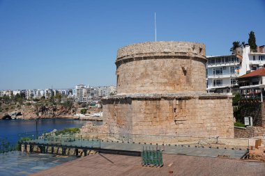 Antalya 'daki Hidirlik Kulesi ve Arkeolojik Kazı, Türkiye' nin Eski Kenti