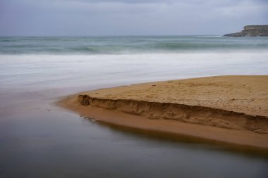 İstanbul 'un Karadeniz kıyısında fırtınalı bir gün, Türkiye