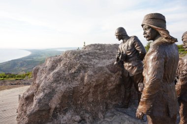 CANAKKALE, TURKIYE - 24 Nisan 2025: Mustafa Kemal Atatürk Heykeli Conkbayiri, Gellipoli