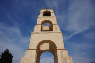 CANAKKALE, TURKIYE - 24 Nisan 2025: Gelibolu 'daki 57. Piyade Alayı Şehitleri Mezarlığı