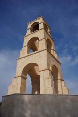 CANAKKALE, TURKIYE - 24 Nisan 2025: Gelibolu 'daki 57. Piyade Alayı Şehitleri Mezarlığı