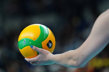 ISTANBUL, TURKIYE - Mayıs 03, 2025: Mikasa V200W-CEV Voleybol Şampiyonlar Ligi Şampiyonlar Ligi Voleybol Finali Dördüncü Maçı