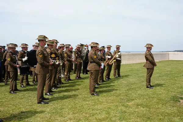CANAKKALE, TURKIYE - 24 Nisan 2025: Gelibolu Kara Savaşları 'nın 110. yıldönümü Gelibolu Yarımadası' ndaki Cape Helles Anıtı 'nda anıldı