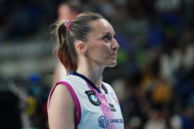 ISTANBUL, TURKIYE - Mayıs 03, 2025: Vakifbank 'ta Maja Ognjenoviç ile Savino Del Bene Scandicci CEV Şampiyonlar Ligi Volley Şampiyonlar Ligi Ulker Sports Arena Final Finali' nde oynanan 4.