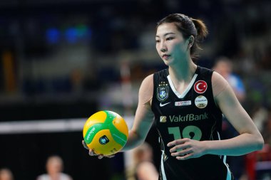 ISTANBUL, TURKIYE - Mayıs 03, 2025: Vakifbank 'ta Xinyue Yuan - Savino Del Bene Scandicci CEV Şampiyonlar Ligi Volley Şampiyonlar Ligi Şampiyonlar Ligi Ulker Sports Arena Final Maçı' nda 4.