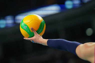 ISTANBUL, TURKIYE - Mayıs 03, 2025: Mikasa V200W-CEV Voleybol Şampiyonlar Ligi Şampiyonlar Ligi Voleybol Finali Dördüncü Maçı
