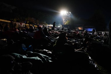 CANAKKALE, TURKIYE - 25 Nisan 2025: Anzak Günü şafak töreni ve Gelibolu Kara Savaşları 'nın 110. yıldönümü Gelibolu Yarımadası' ndaki Anzak Koyu 'nda kutlandı.