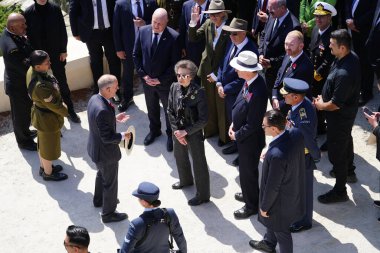 CanAKKALE, TURKIYE - 25 Nisan 2025: Anzak Günü ayininde Prenses Royal Anne ve Gelibolu Kara Savaşları 'nın 110. yıldönümü Gelibolu Yarımadası' ndaki Chunuk Bair Anıtı 'nda kutlandı.