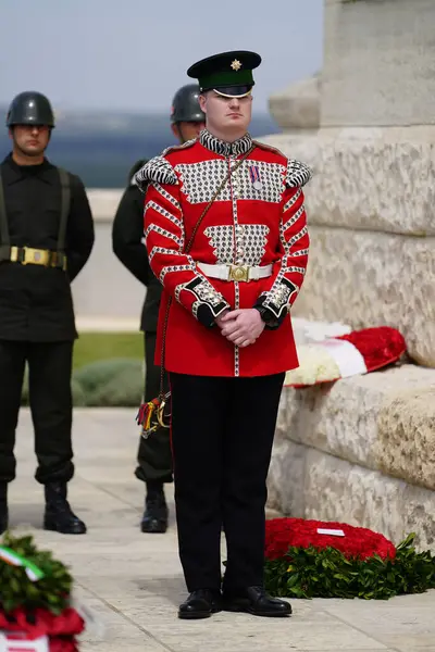 CANAKKALE, TURKIYE - 24 Nisan 2025: Gelibolu Kara Savaşları 'nın 110. yıldönümü Gelibolu Yarımadası' ndaki Cape Helles Anıtı 'nda anıldı