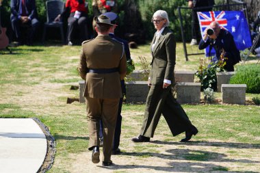 CanAKKALE, TURKIYE - 25 Nisan 2025: Anzak Günü 'nde Avustralya Genel Valisi Sam Mostyn ve Gelibolu Kara Savaşları' nın 110. yıldönümü Gelibolu Yarımadası 'ndaki Yalnız Çam Anıtı' nda kutlandı.