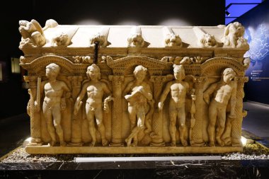 BURSA, TURKIYE - Haziran 06, 2025: İznik Müzesinde lahit