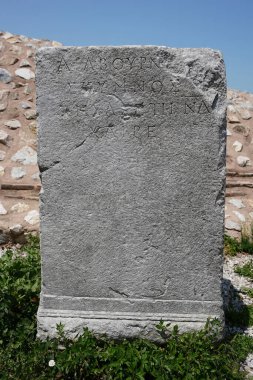 BURSA, TURKIYE - HAZİRAN 06, 2025: İznik şehrinin duvarları yıkıldı