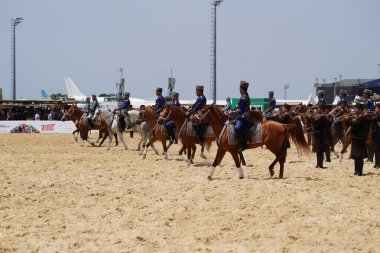 ISTANBUL, TURKIYE - 24 Mayıs 2025: Etnospor Kültür Festivali sırasında Azerbaycan Ateş Ülkesi