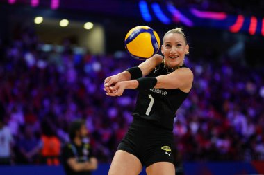 ISTANBUL, TURKIYE - 22 Haziran 2025: Türkiye 'de Hatice Gizem Orge - Brezilya VNL Havuz Maçı Sinan Erdem Kubbesi