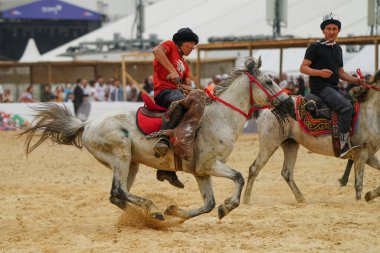 ISTANBUL, TURKIYE - 25 Mayıs 2025: Etnospor Kültür Festivali sırasında Kokboru Oyunu