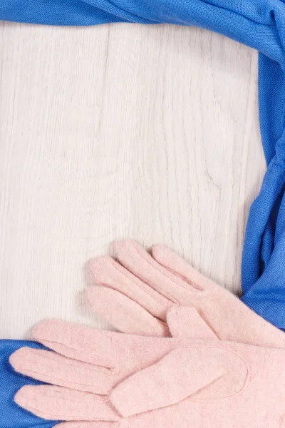 Рамка Шерстяных Хлопчатобумажных Перчаток Шарфов Использованием Осенью Зимой Концепция Теплой — стоковое фото