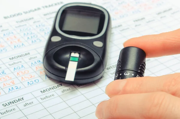 Glucose Meter Measuring Sugar Level Diabetes Healthy Lifestyle Concept — ストック写真