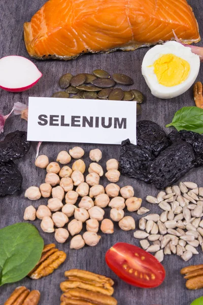 셀레늄 비타민 무기질이 영양가있는 — 스톡 사진