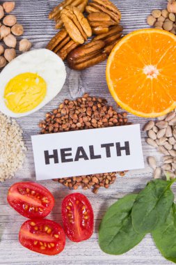 Food containing natural folic acid, dietary fiber and other vitamins or minerals. Healthy eating