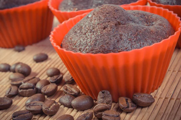 Frisch Gebackene Hausgemachte Muffins Mit Schokolade Und Kaffee Leckeres Dessert — Stockfoto