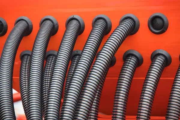 Zirai Endüstriyel Makinelerdeki Plastik Borular Hidrolik Pnömatik Ekipmanların Bir Parçası — Stok fotoğraf