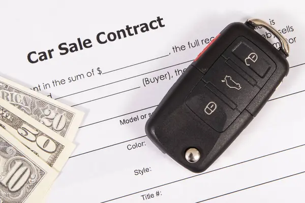 Kontrakt Sprzedaży Samochodów Banknoty Dolarowe Sprzedaż Zakup Pojazdu Zdjęcia Stockowe bez tantiem