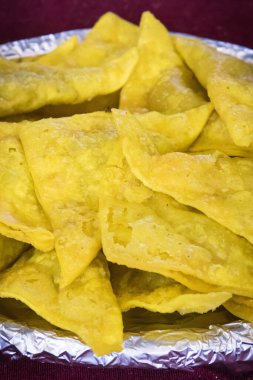 Biftekli taze kızarmış aromatik hamur tatlısı. Geleneksel Çin mutfağı