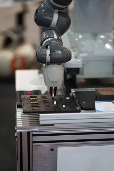High Tech Manufacturing Process Robot Programming Arm Automation System — Fotografia de Stock