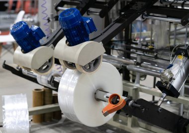 Plastik torba ve kağıt kutulu otomatik paketleme makinesi endüstriyel gıda ürünleri için yüksek hızlı paketleme makinesi, yüksek teknoloji üretim süreci