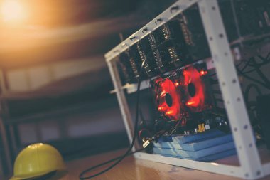 Kripto para birimi kazma platformu kuruldu ve kullanıma hazır. GPU 'ya seçici odaklanma