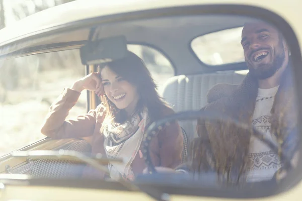 Beautiful Young Couple Sitting Car Guy Driving While Girl Smiling — Stock Photo, Image