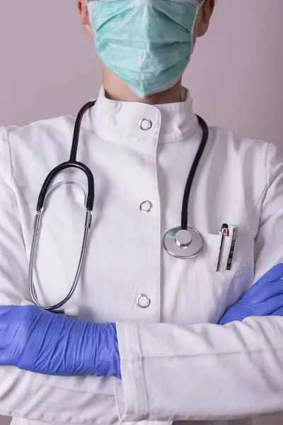 Detalle Enfermera Uniforme Con Guantes Protección Médica Máscara Protección Facial —  Fotos de Stock