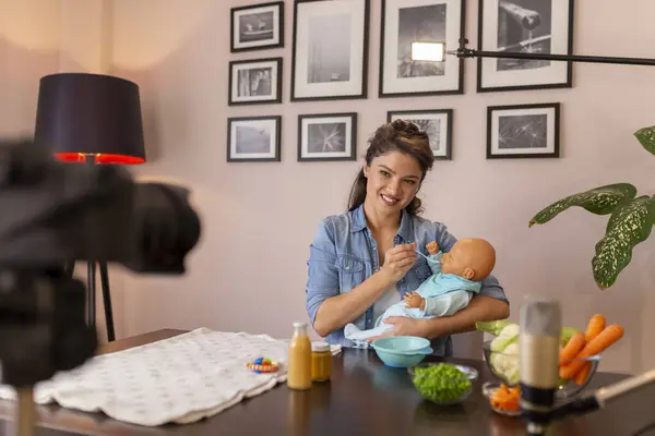 Female Vlogger Recording Video Introducing Soft Food Baby Nutrition Feeding — Stock Photo, Image