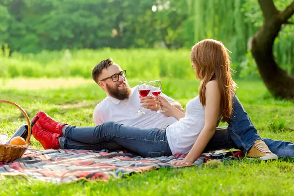 Couple Love Sitting Picnic Blanket Park Holding Glasses Wine Making — Stock Photo, Image