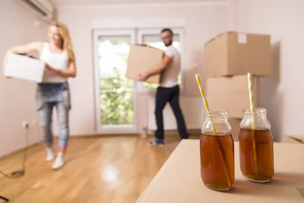 Young Couple Love Carrying Cardboard Boxes Moving New Apartment Two — Stock Photo, Image