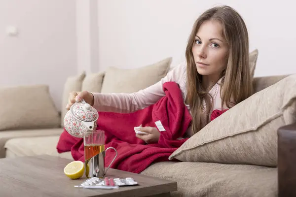 Sick Woman Lying Bed High Fever Flu Pouring Some Tea — Stock Photo, Image